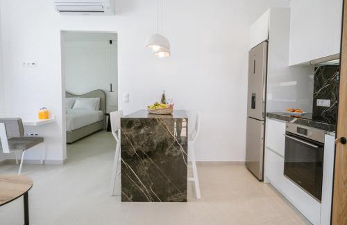 Aposelemis Apartment | Sardines Luxury Suites