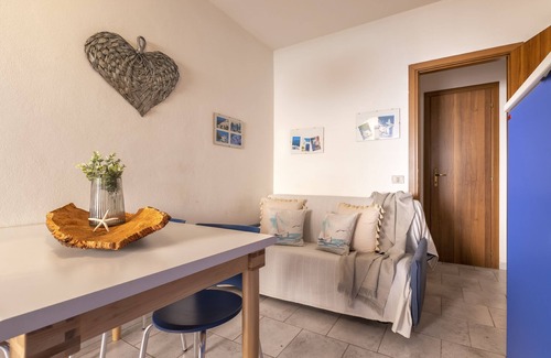 Castelsardo Historic Centre Apartment | Sardinia Re - Casa Acquamarina