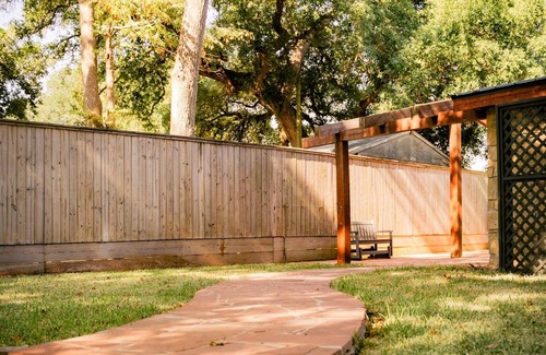 Cedar Lane House | SARGENT, TX Spacious, Creekfront Home, Amazing Outdoor Space & 2 Fishing Piers.