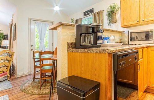 Gatlinburg Cabin | Sasquatch Lodges 8 units Sleeps 94