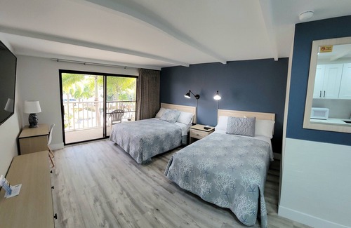 Treasure Island Hotel | Satellite Motel - Bliss on the Bay 120