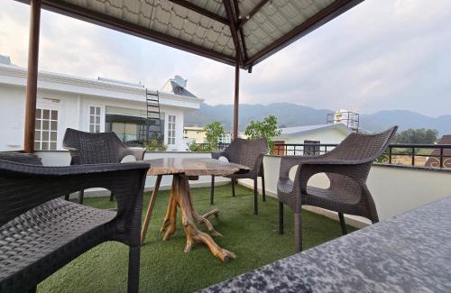 Bullawala Villa | Satguru Cottage