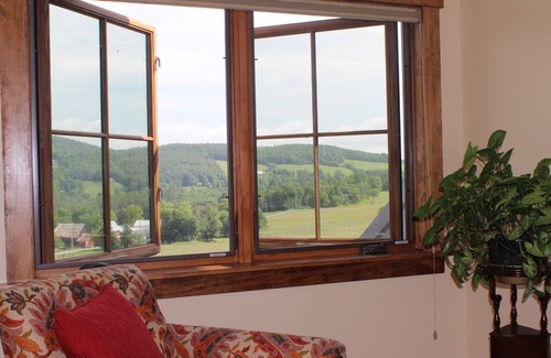 West Hartford Apartment | Savage Hart Farm Is A Small Sheep Farm With Guest Accommodations.
