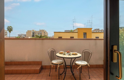 Acireale Apartment | SAVOIA 173 APARTMENT in the center with reserved parking, a few kilometers from the sea.