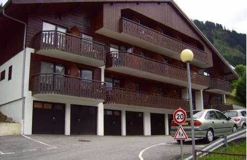 Chatel Apartment | Savoyard style studio