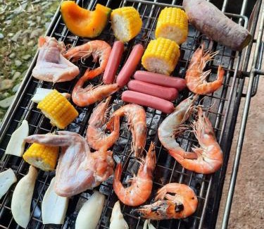 Thai Mueang Resort | Sawasdee Lagoon Camping & Restaurant