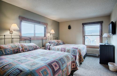 Historic District Apartment | Sawmill Creek Condo 408 by Great Western Lodging