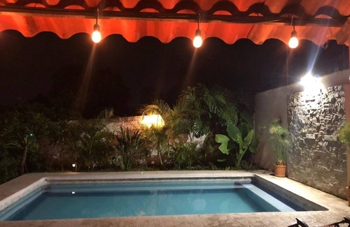 Azteca House | Sayana House