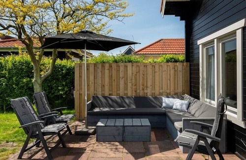 Westenschouwen Villa | Scalde oort 43 modern villa near the beach and North Sea