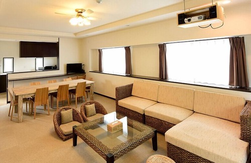 Maeda Villa | SCALLOP BEACH CONDMINIUM