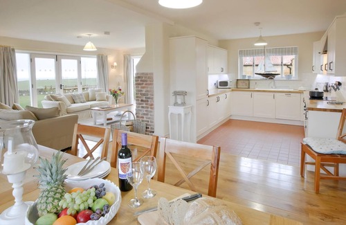 Scarborough Cottage | Scarborough Cottage-IXH