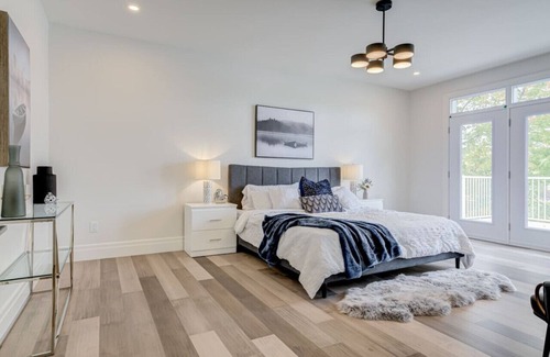 Prince Edward House | Scenic 3BR Home with BBQ & Picton Harbour Views