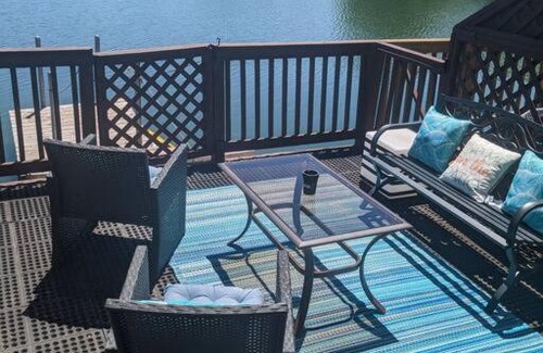 North Charleston House | Scenic Carolina Waterfront Rentals - Arco