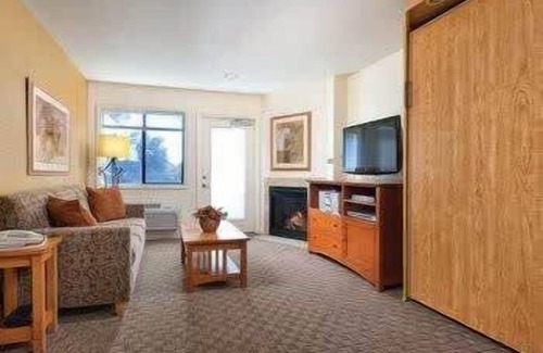 Afton Condo | Scenic Lakeside Escape: 1BR at Wyndham Grand Lake