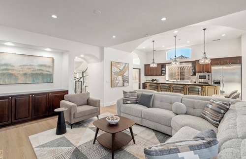 Bonita House | Scenic Luxury Oasis: Views, Pool, Spa, Game & Movie Rms