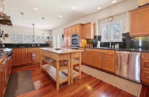 Southeast Boise House | Scenic Serenity in Immaculate Custom Home with Breathtaking Mountain Views | Community Pool & Gym!