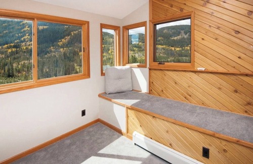 Red Cliff House | Scenic Solar Powered 4-bedroom Mountain Home Near Vail