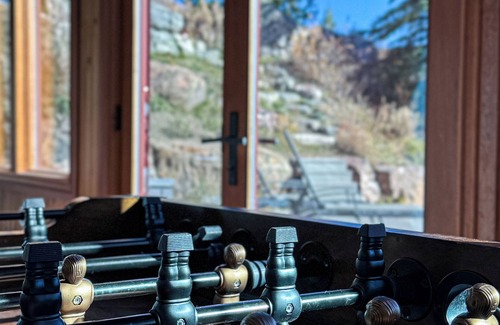 Red Cliff House | Scenic Solar Powered 4-bedroom Mountain Home Near Vail