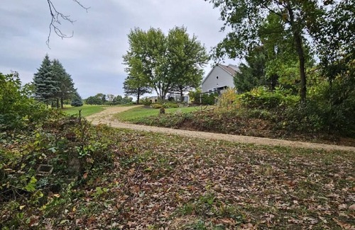 Elroy House | Scenic views on 20 acres! The Family Cabin awaits. Sleeps 10