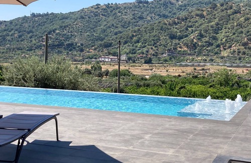 Savoca Villa | Scent Donna Grazia - Donna Grazia