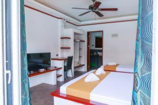 Tawala Resort | Scent of Green Papaya