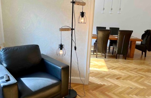 Neumuenster Apartment | Schöne Fewo in Neumünster Innenstadt