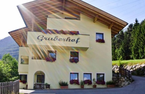 Sankt Anton am Arlberg Apartment | Schöngraben by Interhome