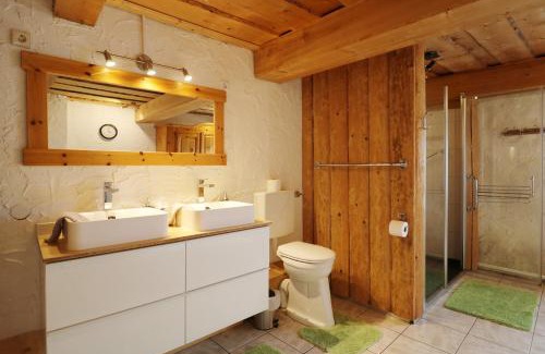 Lenzkirch House | Schwarzwaldhaus Krebs - Villa Kunterbunt, Lenzkirch, Feldberg