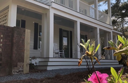 Old Town Cottage | Scituate House Walk to the US Open - Old Town Charm 6BR - 6.5 Baths - Sleeps 12+