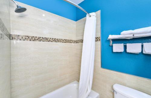 Clodine Hotel | Scottish Inn and Suites Highway Six South