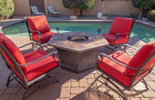Casa Rica House | Scottsdale estate with heated pool and hot tub
