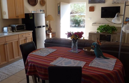 Paradise Valley Village House | Scottsdale Guest Suite