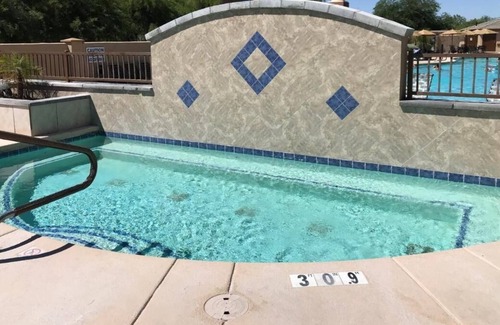Scottsdale Links Resort | Scottsdale Links Resort 2br, full kitchen, no resort fees