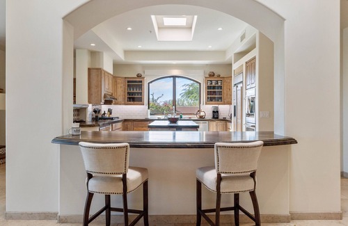 North Scottsdale House | Scottsdale Ranch House+Pool+HotTub on 5 acres Sleeps 8