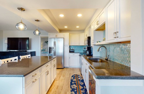 Bethany Beach Condo | Sea Colony Ocean 2nd floor condo w/elevator, gym, and free WiFi