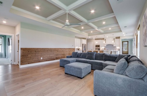 Lewes House | Sea Foam Sanctuary- Coastal Club- 4BR home w/fenced backyard-pet friendly, pool