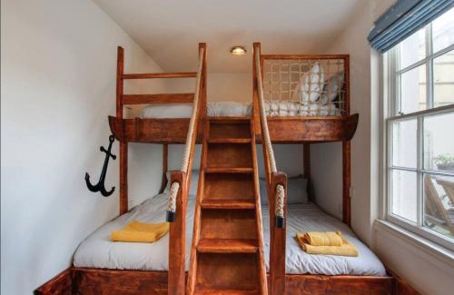 St Leonards-On-Sea House | Sea Front St Leonards