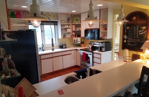 Bald Head Island House | Sea Lavender : 6BR/4BA Sleeps 15 : Amazing Bald Head Island Family Retreat