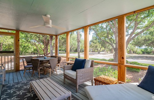 Debordieu Colony House | Sea Lion Family beach house Debordieu Lots of Amenities, beach access