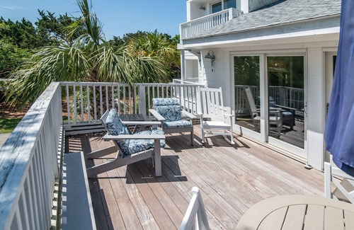Debordieu Colony House | Sea Lion Family beach house Debordieu Lots of Amenities, beach access