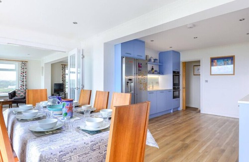 Trebetherick Cottage | SEA MIST, pet friendly, with hot tub in Polzeath