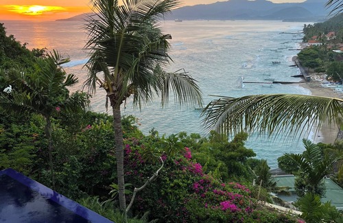 Sengkidu Villa | Sea & mountain view villa with pool, tropical garden and amazing staff