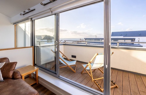 Rhosneigr House | Sea Sway - A newly refurbished house in Rhosneigr
