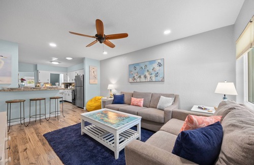 Cocoa Beach Cottage | Sea Turtle-Mins to Beach, Pet Friendly, King Bed