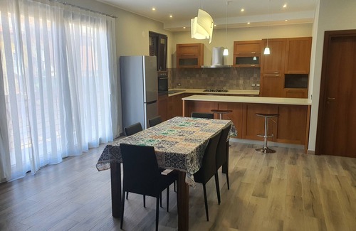 Brolo Apartment | Sea vacation apartment in the center of Brolo