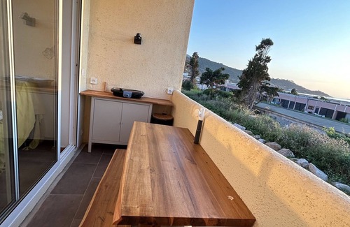 Calcatoggio Apartment | Sea view and access, swimming pool, 25 kms from Ajaccio