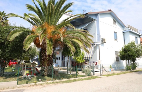 Ponte Sasso Apartment | Sea view apartment in Marotta near the beach