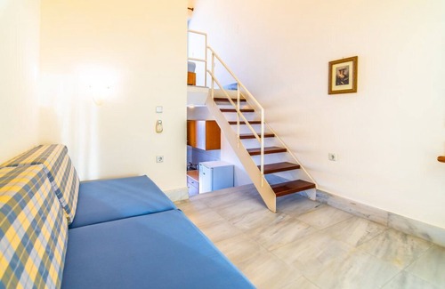 Stalos Apartment | Sea view apartment in Orestis hotel