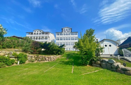 Sassnitz Apartment | Sea view apartment no. 31 in the Villa Anna in Sassnitz on Rügen - Sassnitz -