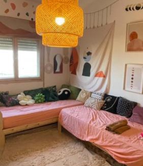 Haifa Apartment | sea view ,Colored, sunny & full of plants flat